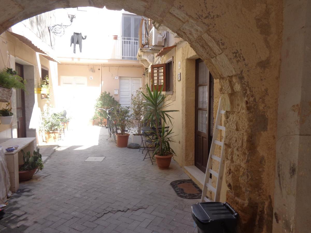 Casa Gaia Ortigia Holiday Home Syracuse Buitenkant foto